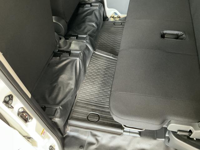 ハイゼットカーゴDX 3モード4WD CVT 前後コーナーセンサー キーレス走行無制限1年保証 前後コーナーセンサー 3モード電子制御式4WD CVT車 オートハイビーム アイドリングストップ キーレスエントリー 横滑り防止装置 ヘッドライトレベライザー 両側スライドドア(兵庫県)の中古車