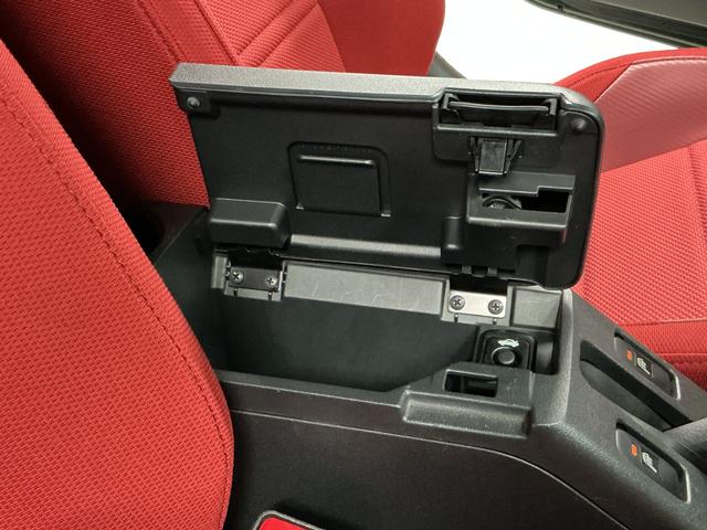 コペンセロ　ＣＶＴ　ディスプレイオーディオ　ＥＴＣ　バックカメラ１年保証　ディスプレイオーディオ　ＥＴＣ　ＣＶＴ車　バックカメラ　シートヒーター　ＵＳＢ接続　Ｂｌｕｅｔｏｏｔｈ　ＬＥＤヘッドライト　プッシュスタート　オートエアコン　１６インチ純正アルミホイール（兵庫県）の中古車