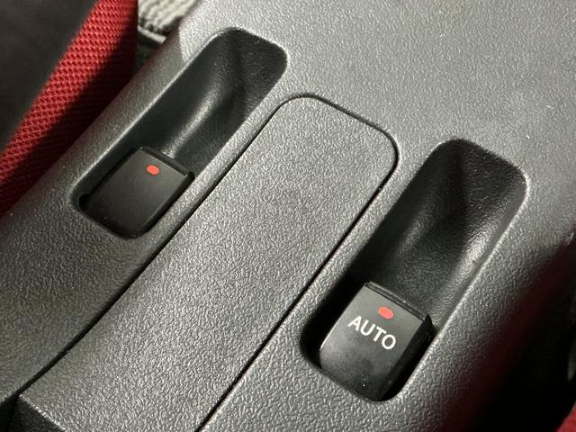 コペンセロ　ＣＶＴ　ディスプレイオーディオ　ＥＴＣ　バックカメラ１年保証　ディスプレイオーディオ　ＥＴＣ　ＣＶＴ車　バックカメラ　シートヒーター　ＵＳＢ接続　Ｂｌｕｅｔｏｏｔｈ　ＬＥＤヘッドライト　プッシュスタート　オートエアコン　１６インチ純正アルミホイール（兵庫県）の中古車