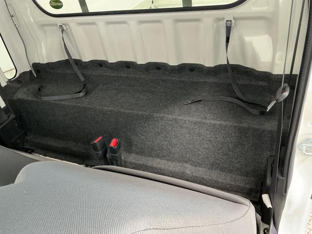 ハイゼットトラックジャンボSAIIIt 4WD AT 禁煙 ワンオーナー CD走行無制限1年保証 4WD ワンオーナー 禁煙車 AT車 CDオーディオ 3方開 荷台作業灯 リアゲートチェーン LEDヘッドライト 横滑り防止装置 ヘッドライトレベライザー 12インチアルミホイール(兵庫県)の中古車