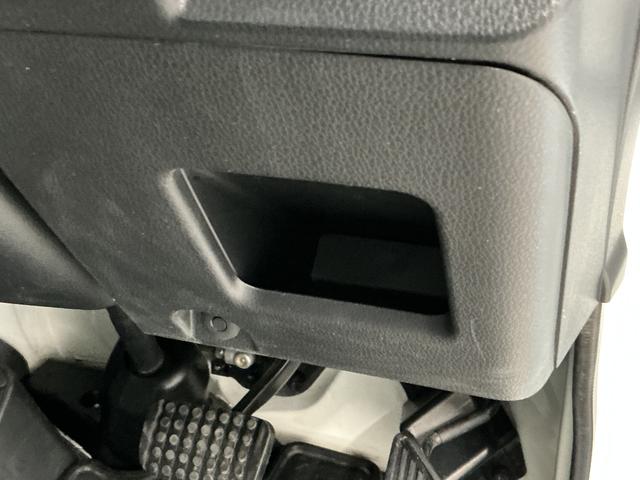 ハイゼットトラックジャンボSAIIIt 4WD AT 禁煙 ワンオーナー CD走行無制限1年保証 4WD ワンオーナー 禁煙車 AT車 CDオーディオ 3方開 荷台作業灯 リアゲートチェーン LEDヘッドライト 横滑り防止装置 ヘッドライトレベライザー 12インチアルミホイール(兵庫県)の中古車