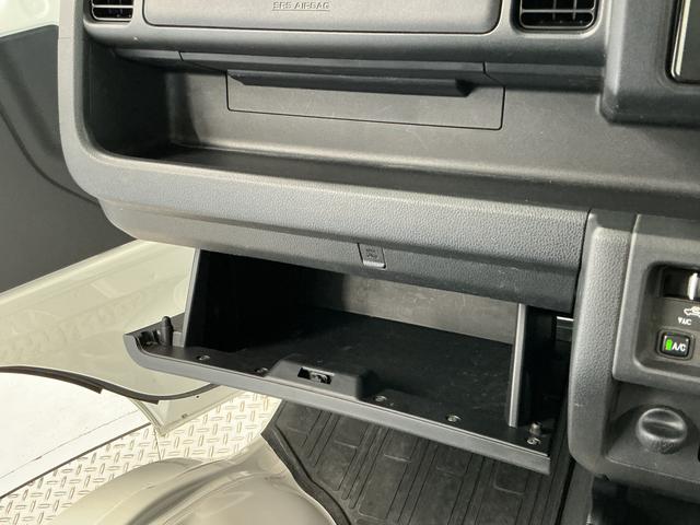 ハイゼットトラックジャンボSAIIIt 4WD AT 禁煙 ワンオーナー CD走行無制限1年保証 4WD ワンオーナー 禁煙車 AT車 CDオーディオ 3方開 荷台作業灯 リアゲートチェーン LEDヘッドライト 横滑り防止装置 ヘッドライトレベライザー 12インチアルミホイール(兵庫県)の中古車