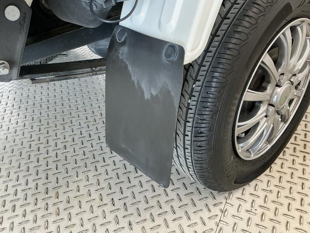ハイゼットトラックジャンボSAIIIt 4WD AT 禁煙 ワンオーナー CD走行無制限1年保証 4WD ワンオーナー 禁煙車 AT車 CDオーディオ 3方開 荷台作業灯 リアゲートチェーン LEDヘッドライト 横滑り防止装置 ヘッドライトレベライザー 12インチアルミホイール(兵庫県)の中古車