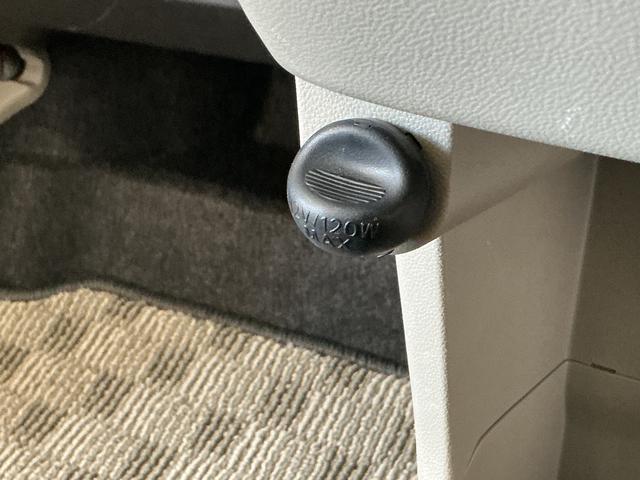 ムーヴＸターボ　ＳＡII　ナビＴＶ　ＥＴＣ　バックカメラ　ＵＳＢ１年保証　ナビＴＶ　ＥＴＣ　バックカメラ　ＵＳＢ接続　アイドリングストップ　プッシュスタート　横滑り防止装置　オートライト　オートエアコン　ドアバイザー　電動格納ミラー　１４インチ純正アルミホイール（兵庫県）の中古車
