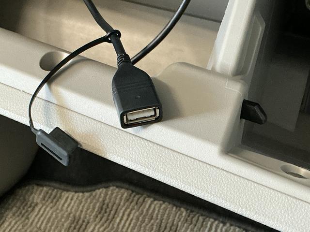ムーヴＸターボ　ＳＡII　ナビＴＶ　ＥＴＣ　バックカメラ　ＵＳＢ１年保証　ナビＴＶ　ＥＴＣ　バックカメラ　ＵＳＢ接続　アイドリングストップ　プッシュスタート　横滑り防止装置　オートライト　オートエアコン　ドアバイザー　電動格納ミラー　１４インチ純正アルミホイール（兵庫県）の中古車