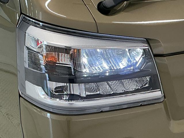 ハイゼットトラックハイルーフ 雹害車両 3モード電子制御式4WD CVT 禁煙雹害車両 1年保証 CVT車 ドラレコ 禁煙車 3モード電子制御式4WD 9インチディスプレイオーディオ デジタルインナーミラー バックカメラ 前後コーナーセンサー 3方開 荷台作業灯 荷台マット(兵庫県)の中古車