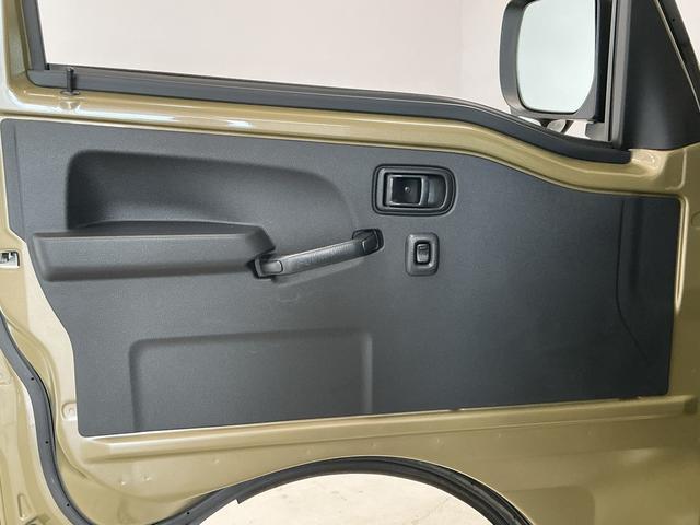 ハイゼットトラックハイルーフ 雹害車両 3モード電子制御式4WD CVT 禁煙雹害車両 1年保証 CVT車 ドラレコ 禁煙車 3モード電子制御式4WD 9インチディスプレイオーディオ デジタルインナーミラー バックカメラ 前後コーナーセンサー 3方開 荷台作業灯 荷台マット(兵庫県)の中古車