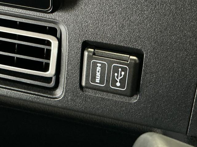 ハイゼットトラックハイルーフ 雹害車両 3モード電子制御式4WD CVT 禁煙雹害車両 1年保証 CVT車 ドラレコ 禁煙車 3モード電子制御式4WD 9インチディスプレイオーディオ デジタルインナーミラー バックカメラ 前後コーナーセンサー 3方開 荷台作業灯 荷台マット(兵庫県)の中古車