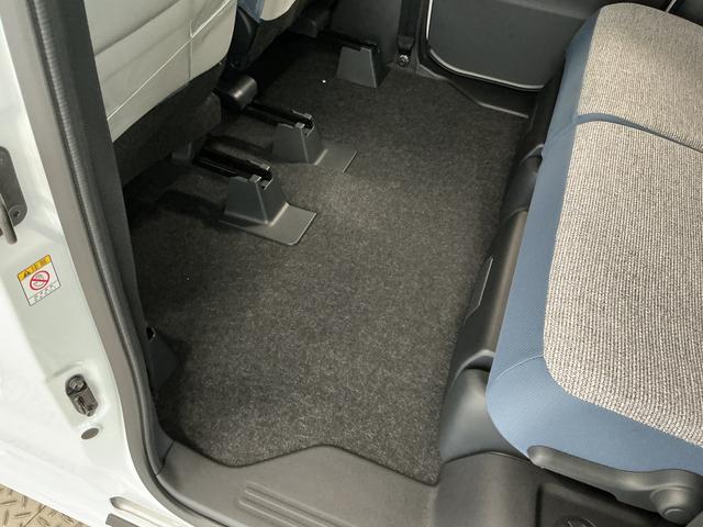 ムーヴキャンバスストライプスＧ　両側電動スライドドア　前後コーナーセンサー走行無制限１年保証　両側電動スライドドア　前後コーナーセンサー　前席シートヒーター　ホットカップホルダー　オートハイビーム　ＬＥＤヘッドライト　プッシュスタート　横滑り防止装置　オートエアコン（兵庫県）の中古車