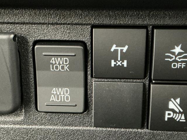 ハイゼットトラックジャンボエクストラ 3モード4WD CVT コーナーセンサー走行無制限1年保証 前後コーナーセンサー 3モード電子制御式4WD CVT車 3方開 荷台作業灯 リアゲートチェーン オートハイビーム LEDヘッドライト 横滑り防止装置 スマートキー デフロック(兵庫県)の中古車