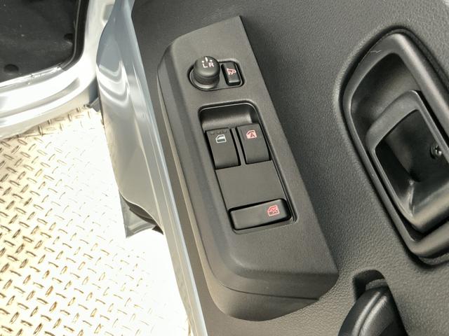 ハイゼットトラックジャンボエクストラ 3モード4WD CVT コーナーセンサー走行無制限1年保証 前後コーナーセンサー 3モード電子制御式4WD CVT車 3方開 荷台作業灯 リアゲートチェーン オートハイビーム LEDヘッドライト 横滑り防止装置 スマートキー デフロック(兵庫県)の中古車