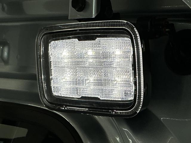ハイゼットトラックEXT CVT 前後コーナーセンサー 3方開 荷台作業灯走行無制限1年保証 前後コーナーセンサー CVT車 3方開 荷台作業灯 オートハイビーム アイドリングストップ 横滑り防止装置 ヘッドライトレベライザー アクセサリーソケット 電動格納ドアミラー(兵庫県)の中古車