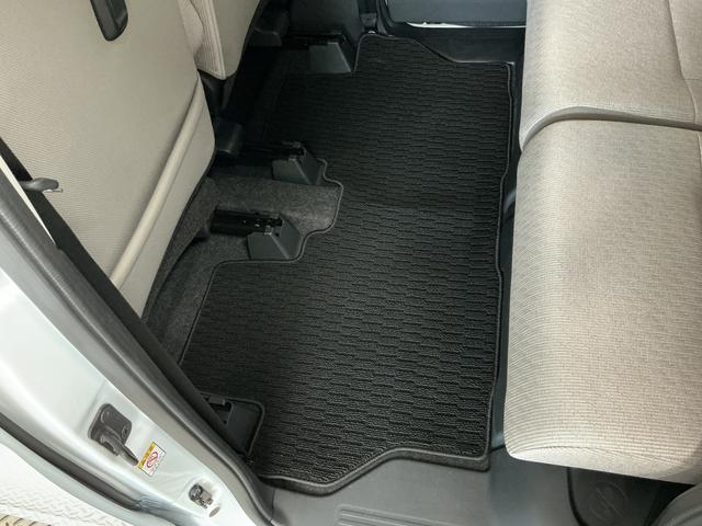 ムーヴX 4WD 片側電動スライド コーナーセンサー スマートキー走行無制限1年保証 片側電動スライドドア 4WD 前後コーナーセンサー オートハイビーム LEDヘッドライト 横滑り防止装置 スマートキー オートライト オートエアコン 電動格納ミラー ベンチシート(兵庫県)の中古車