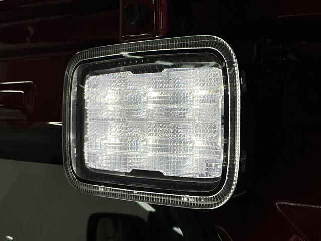 ハイゼットトラックジャンボエクストラ 3モード4WD CVT コーナーセンサー走行無制限1年保証 前後コーナーセンサー 3モード電子制御式4WD CVT車 3方開 荷台作業灯 リアゲートチェーン オートハイビーム LEDヘッドライト 横滑り防止装置 スマートキー デフロック(兵庫県)の中古車
