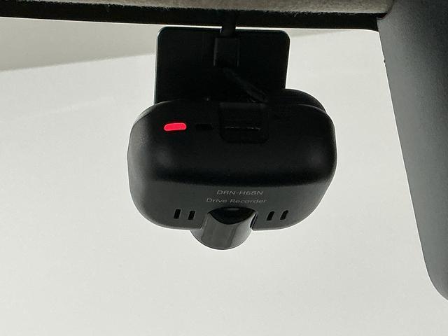 ムーヴキャンバスGメイクアップリミテッド SAIII ワンオーナー ナビTV1年保証 ワンオーナー 8インチナビTV ドラレコ ETC パノラマモニター 両側電動スライドドア USB接続 Bluetooth オートハイビーム LEDヘッドライト 横滑り防止装置 スマートキー(兵庫県)の中古車