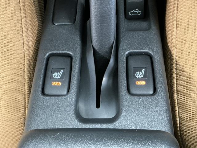 コペンローブ　ＣＶＴ　バックソナー　シートヒーター　スマートキー走行無制限１年保証　ＣＶＴ　バックソナー　シートヒーター　ＬＥＤヘッドライト　アイドリングストップ　プッシュスタート　横滑り防止装置　オートライト　オートエアコン　１６インチ純正アルミホイール（兵庫県）の中古車