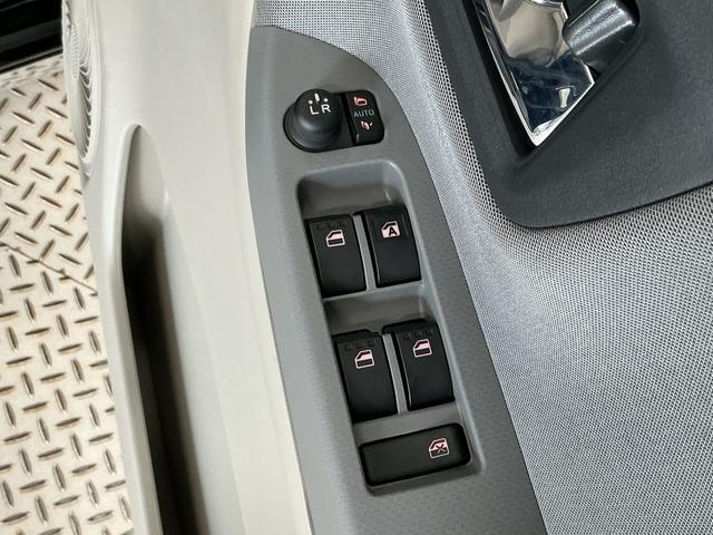 キャストスタイルＸ　リミテッド　ＳＡIII　ナビＴＶ　シートヒーター１年保証　ナビＴＶ　ＥＴＣ　バックカメラ　前席シートヒーター　ＵＳＢ接続　Ｂｌｕｅｔｏｏｔｈ　オートハイビーム　アイドリングストップ　プッシュスタート　横滑り防止装置　オートエアコン　ドアバイザー（兵庫県）の中古車