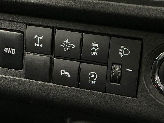 ハイゼットトラックEXT 4WD 5MT CDオーディオ 3方開 荷台作業灯4WD MT車 1年保証 CDオーディオ センターデフロック トランスファー 前後コーナーセンサー 3方開 荷台作業灯 ゲートプロテクター 荷台マット リアゲートチェーン スマートキー 電動格納ミラー(兵庫県)の中古車