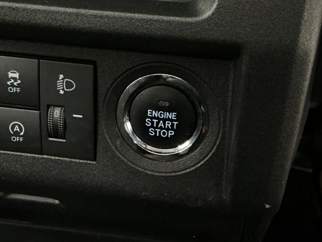 ハイゼットトラックEXT 4WD 5MT CDオーディオ 3方開 荷台作業灯4WD MT車 1年保証 CDオーディオ センターデフロック トランスファー 前後コーナーセンサー 3方開 荷台作業灯 ゲートプロテクター 荷台マット リアゲートチェーン スマートキー 電動格納ミラー(兵庫県)の中古車
