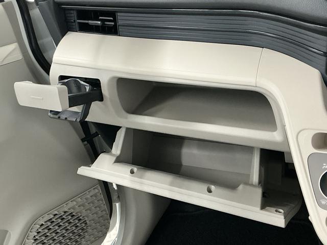 ムーヴL SAIII 1DINオーディオ USB ETC キーレス走行無制限1年保証 キーレスエントリー 1DINオーディオ ETC USB接続 Bluetooth オートハイビーム アイドリングストップ 横滑り防止装置 ドアバイザー 電動格納ドアミラー(兵庫県)の中古車