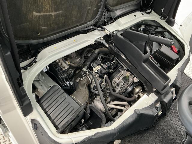 ハイゼットカーゴスペシャルクリーンSAIII AT車 ナビ コーナーセンサー走行無制限1年保証 AT ナビ ETC リアコーナーセンサー Bluetooth オートハイビーム LEDヘッドライト アイドリングストップ 横滑り防止装置 ドアバイザー ヘッドライトレベライザー(兵庫県)の中古車
