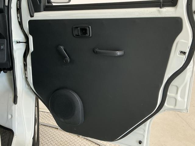ハイゼットカーゴスペシャルクリーンSAIII AT車 ナビ コーナーセンサー走行無制限1年保証 AT ナビ ETC リアコーナーセンサー Bluetooth オートハイビーム LEDヘッドライト アイドリングストップ 横滑り防止装置 ドアバイザー ヘッドライトレベライザー(兵庫県)の中古車