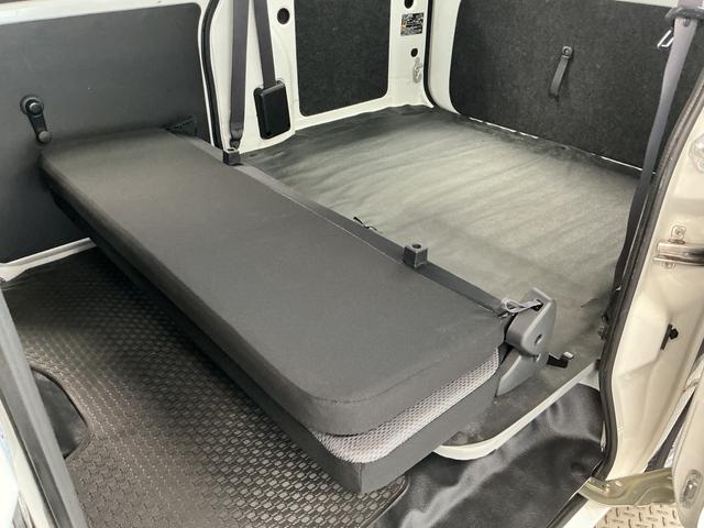 ハイゼットカーゴスペシャルクリーンSAIII AT車 ナビ コーナーセンサー走行無制限1年保証 AT ナビ ETC リアコーナーセンサー Bluetooth オートハイビーム LEDヘッドライト アイドリングストップ 横滑り防止装置 ドアバイザー ヘッドライトレベライザー(兵庫県)の中古車