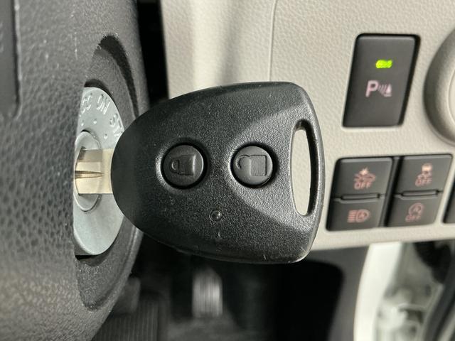 ミライースX リミテッドSAIII 雹害車両 禁煙 CD キーレス雹害車両 1年保証 前後コーナーセンサー 禁煙車 CDオーディオ オートハイビーム LEDヘッドライト アイドリングストップ キーレスエントリー 横滑り防止装置 ドアバイザー 電動格納ドアミラー(兵庫県)の中古車