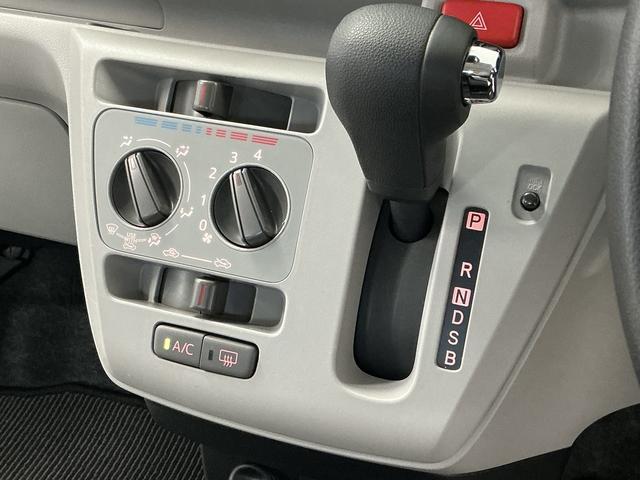 ミライースX リミテッドSAIII 雹害車両 禁煙 CD キーレス雹害車両 1年保証 前後コーナーセンサー 禁煙車 CDオーディオ オートハイビーム LEDヘッドライト アイドリングストップ キーレスエントリー 横滑り防止装置 ドアバイザー 電動格納ドアミラー(兵庫県)の中古車