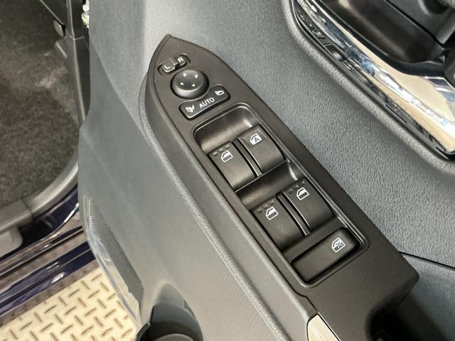 タントカスタムRSリミテッド 4WD クルコン シートヒーター4WD 走行無制限1年保証 ETC アダプティブクルーズコントロール 両側電動スライドドア 前後コーナーセンサー 前席シートヒーター オートハイビーム LEDヘッドライト 15インチ純正アルミホイール(兵庫県)の中古車