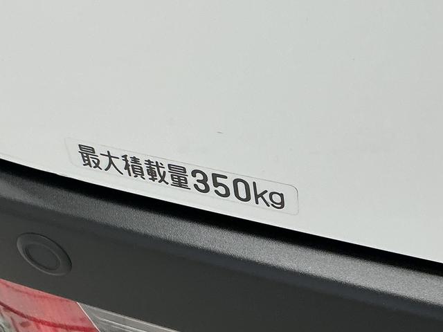 ハイゼットカーゴＤＸ　ＣＶＴ　ＥＴＣ　前後コーナーセンサー　キーレス　ラジオＣＶＴ車　１年保証　ＥＴＣ　前後コーナーセンサー　ラジオ　キーレスエントリー　オートハイビーム　アイドリングストップ　横滑り防止装置　オートライト　両側スライドドア　オーバーヘッドシェルフ（兵庫県）の中古車