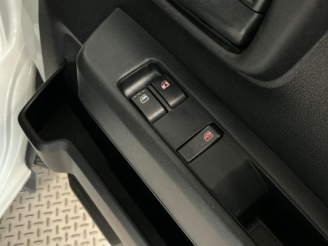 ハイゼットカーゴＤＸ　ＣＶＴ　ＥＴＣ　前後コーナーセンサー　キーレス　ラジオＣＶＴ車　１年保証　ＥＴＣ　前後コーナーセンサー　ラジオ　キーレスエントリー　オートハイビーム　アイドリングストップ　横滑り防止装置　オートライト　両側スライドドア　オーバーヘッドシェルフ（兵庫県）の中古車