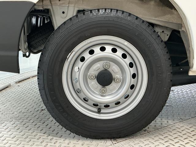 ハイゼットカーゴＤＸ　ＣＶＴ　ＥＴＣ　前後コーナーセンサー　キーレス　ラジオＣＶＴ車　１年保証　ＥＴＣ　前後コーナーセンサー　ラジオ　キーレスエントリー　オートハイビーム　アイドリングストップ　横滑り防止装置　オートライト　両側スライドドア　オーバーヘッドシェルフ（兵庫県）の中古車