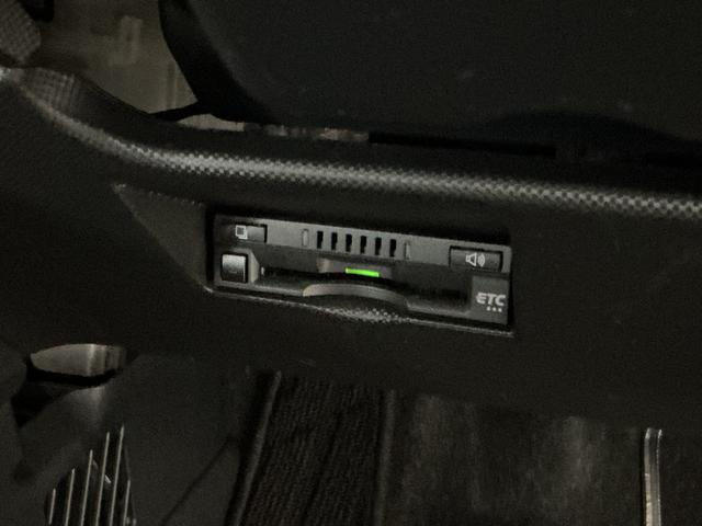ロッキーX 雹害車両 ワンオーナー ナビTV ETC バックカメラ雹害車両 1年保証 ワンオーナー ナビTV ドラレコ ETC バックカメラ 前後コーナーセンサー DVD USB接続 Bluetooth オートハイビーム スマートキー 16インチ純正アルミホイール(兵庫県)の中古車