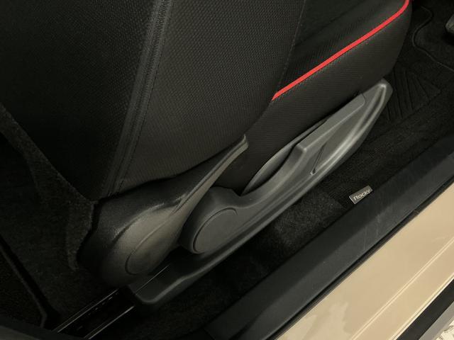 ロッキーX 雹害車両 ワンオーナー ナビTV ETC バックカメラ雹害車両 1年保証 ワンオーナー ナビTV ドラレコ ETC バックカメラ 前後コーナーセンサー DVD USB接続 Bluetooth オートハイビーム スマートキー 16インチ純正アルミホイール(兵庫県)の中古車