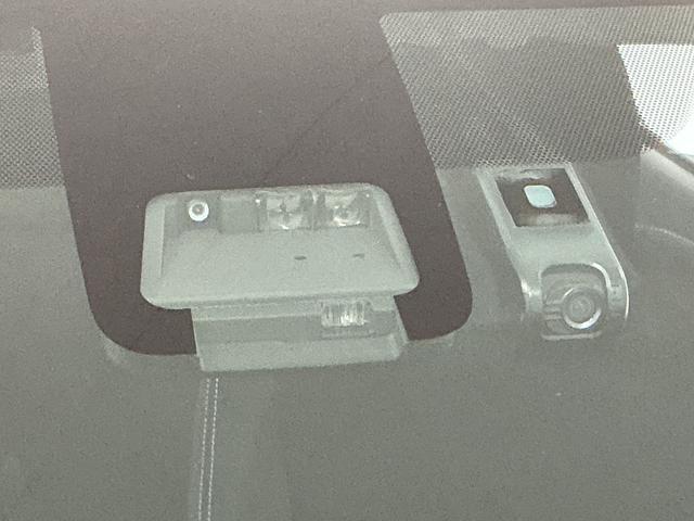 ヴィッツハイブリッドU 禁煙 ナビ ドラレコ ETC バックカメラ1年保証 禁煙車 ナビTV バックカメラ ドラレコ ETC オートクルーズコントロール 運転席シートヒーター 電動コーナーポール Bluetooth 衝突軽減ブレーキ オートハイビーム スマートキー(兵庫県)の中古車