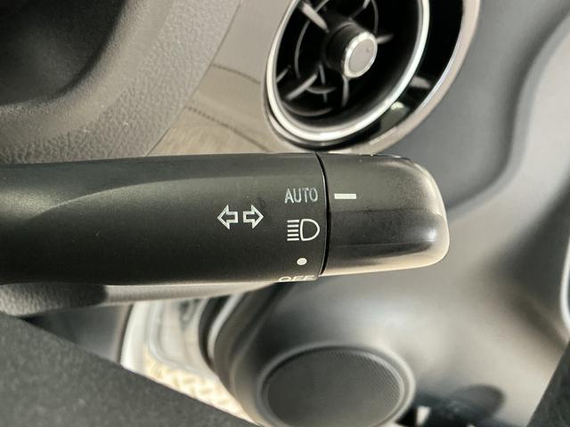 ヴィッツハイブリッドU 禁煙 ナビ ドラレコ ETC バックカメラ1年保証 禁煙車 ナビTV バックカメラ ドラレコ ETC オートクルーズコントロール 運転席シートヒーター 電動コーナーポール Bluetooth 衝突軽減ブレーキ オートハイビーム スマートキー(兵庫県)の中古車