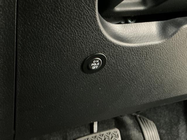 ヴィッツハイブリッドU 禁煙 ナビ ドラレコ ETC バックカメラ1年保証 禁煙車 ナビTV バックカメラ ドラレコ ETC オートクルーズコントロール 運転席シートヒーター 電動コーナーポール Bluetooth 衝突軽減ブレーキ オートハイビーム スマートキー(兵庫県)の中古車