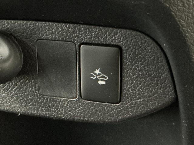 ヴィッツハイブリッドU 禁煙 ナビ ドラレコ ETC バックカメラ1年保証 禁煙車 ナビTV バックカメラ ドラレコ ETC オートクルーズコントロール 運転席シートヒーター 電動コーナーポール Bluetooth 衝突軽減ブレーキ オートハイビーム スマートキー(兵庫県)の中古車