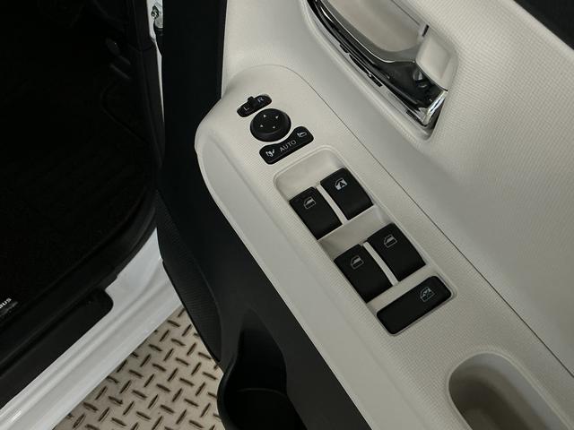 ムーヴキャンバスストライプスG 両側電動スライドドア 前席シートヒーター1年保証 ホットカップホルダー 両側電動スライドドア 前後コーナーセンサー 前席シートヒーター オートハイビーム LEDヘッドライト プッシュスタート アイドリングストップ USBチャージャー(兵庫県)の中古車