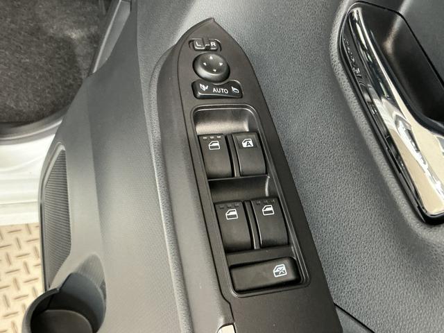 タントカスタムRSリミテッド ETC クルコン 両側電動スライド走行無制限1年保証 ETC アダプティブクルーズコントロール 両側電動スライドドア 前後コーナーセンサー 前席シートヒーター オートハイビーム LEDヘッドライト 15インチ純正アルミホイール(兵庫県)の中古車