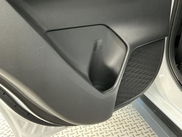 ロッキープレミアムG 禁煙 ワンオーナー 9インチナビ ETC2.01年保証 ワンオーナー 9インチナビTV 禁煙車 前後ドラレコ ETC2.0 バックカメラ アダプティブクルーズコントロール コーナーセンサー シートヒーター USB接続 17インチ純正アルミホイール(兵庫県)の中古車