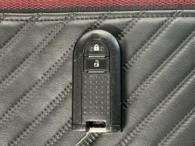 ムーヴカスタム RS ハイパーSA ナビTV ETC バックカメラ1年保証 ナビTV ETC バックカメラ USB接続 LEDヘッドライト スマートキー アイドリングストップ 横滑り防止装置 オートライト オートエアコン ドアバイザー 15インチ純正アルミホイール(兵庫県)の中古車