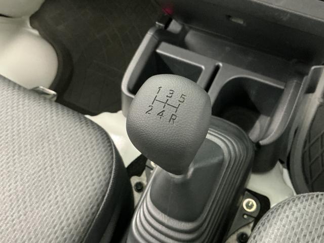 ハイゼットトラックスタンダード　農用スペシャル　４ＷＤ　５ＭＴ　ＥＴＣ　ラジオ４ＷＤ　ＭＴ車　１年保証　ＥＴＣ　ラジオ　センターデフロック　トランスファー　３方開　荷台作業灯　ゲートプロテクター　荷台マット　リアゲートチェーン　ドアバイザー　ヘッドライトレベライザー　エアコン（兵庫県）の中古車