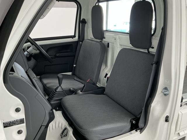 ハイゼットトラックスタンダード　農用スペシャル　４ＷＤ　５ＭＴ　ＥＴＣ　ラジオ４ＷＤ　ＭＴ車　１年保証　ＥＴＣ　ラジオ　センターデフロック　トランスファー　３方開　荷台作業灯　ゲートプロテクター　荷台マット　リアゲートチェーン　ドアバイザー　ヘッドライトレベライザー　エアコン（兵庫県）の中古車