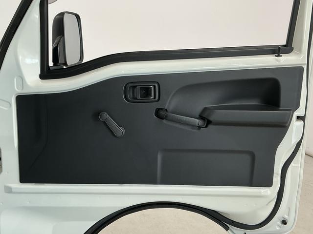 ハイゼットトラックスタンダード　農用スペシャル　４ＷＤ　５ＭＴ　ＥＴＣ　ラジオ４ＷＤ　ＭＴ車　１年保証　ＥＴＣ　ラジオ　センターデフロック　トランスファー　３方開　荷台作業灯　ゲートプロテクター　荷台マット　リアゲートチェーン　ドアバイザー　ヘッドライトレベライザー　エアコン（兵庫県）の中古車