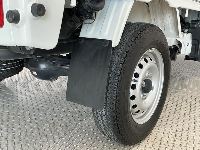 ハイゼットトラックスタンダード　農用スペシャル　４ＷＤ　５ＭＴ　ＥＴＣ　ラジオ４ＷＤ　ＭＴ車　１年保証　ＥＴＣ　ラジオ　センターデフロック　トランスファー　３方開　荷台作業灯　ゲートプロテクター　荷台マット　リアゲートチェーン　ドアバイザー　ヘッドライトレベライザー　エアコン（兵庫県）の中古車