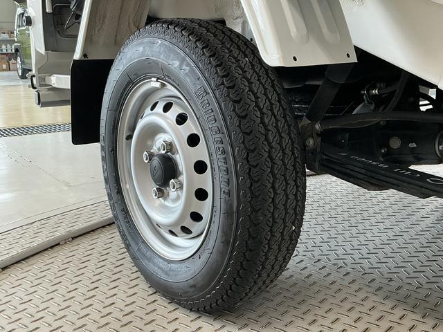 ハイゼットトラックスタンダード　農用スペシャル　４ＷＤ　５ＭＴ　ＥＴＣ　ラジオ４ＷＤ　ＭＴ車　１年保証　ＥＴＣ　ラジオ　センターデフロック　トランスファー　３方開　荷台作業灯　ゲートプロテクター　荷台マット　リアゲートチェーン　ドアバイザー　ヘッドライトレベライザー　エアコン（兵庫県）の中古車