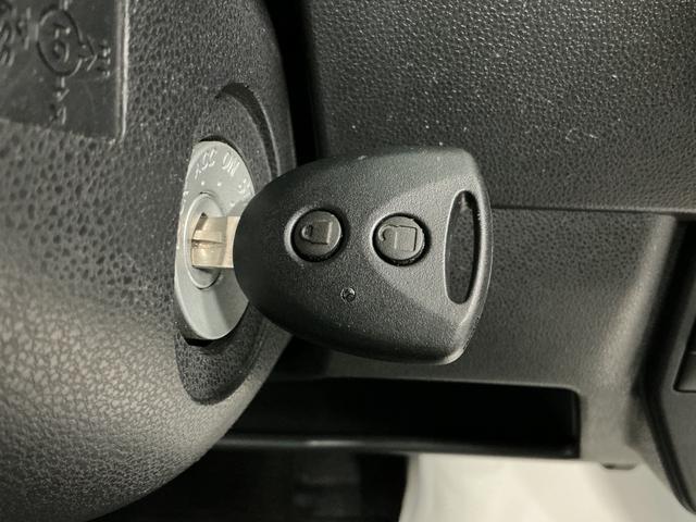 ハイゼットカーゴＤＸ　ＳＡIII　リアコーナーセンサー　ＬＥＤヘッドライトＡＴ車　走行無制限１年保証　リアコーナーセンサー　ラジオ　オートハイビーム　ＬＥＤヘッドライト　キーレスエントリー　アイドリングストップ　横滑り防止装置　ドアバイザー　両側スライドドア　スマアシ（兵庫県）の中古車