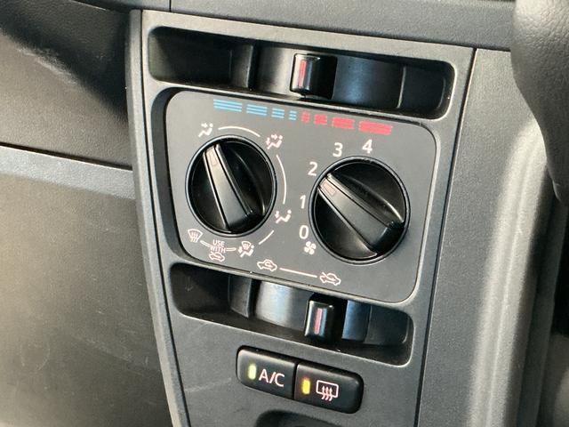 ハイゼットカーゴＤＸ　ＳＡIII　リアコーナーセンサー　ＬＥＤヘッドライトＡＴ車　走行無制限１年保証　リアコーナーセンサー　ラジオ　オートハイビーム　ＬＥＤヘッドライト　キーレスエントリー　アイドリングストップ　横滑り防止装置　ドアバイザー　両側スライドドア　スマアシ（兵庫県）の中古車